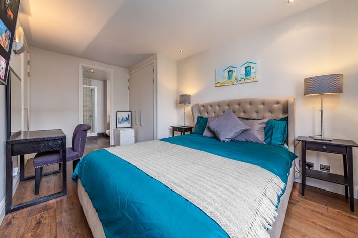Master Room and Ensuite Bath at Central London, photo 2
