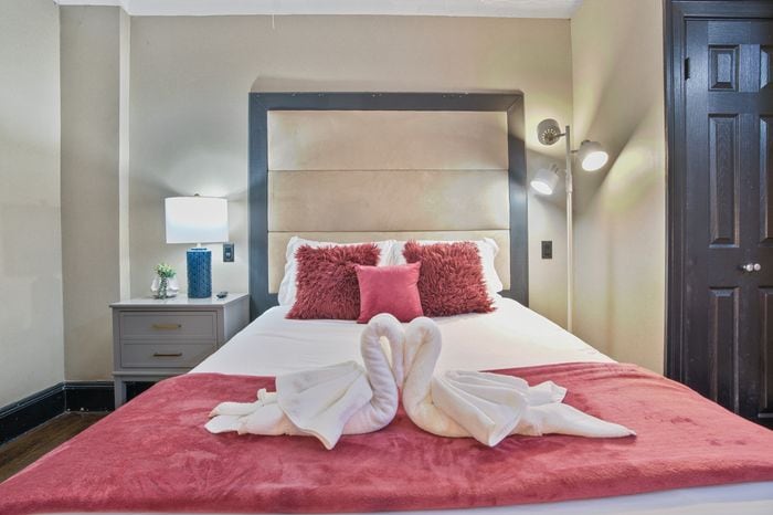 Studio King and Ensuite Bath at Midtown Manhattan, photo 2