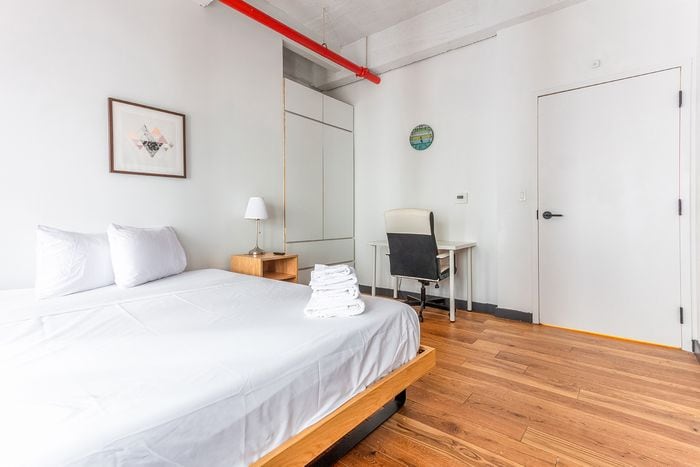 Deluxe Room at Wall Street, photo 3