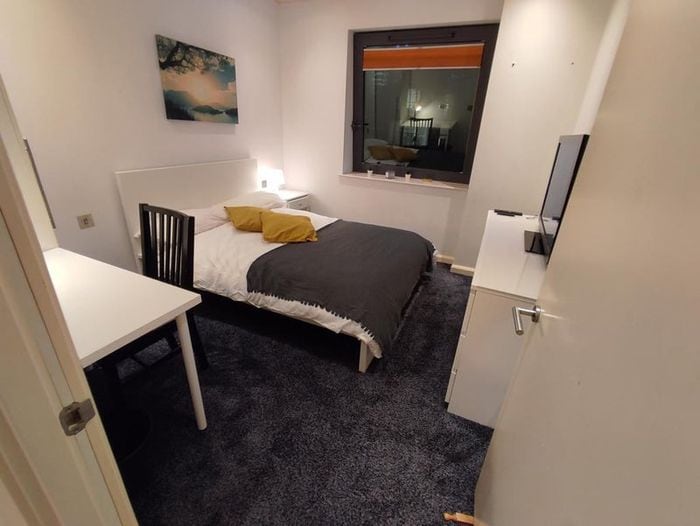 Deluxe Room at Canary Wharf, South Quay, photo 2