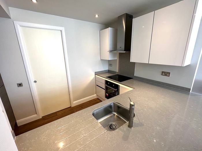 Deluxe Room at Central London, Dingley Road, photo 3