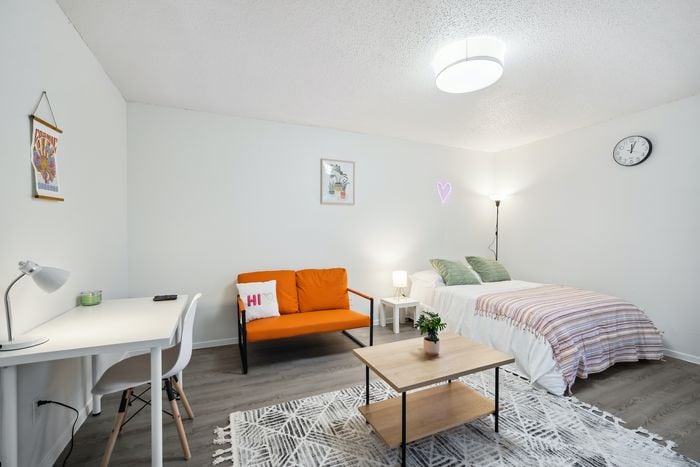 Deluxe Room at North Campus, photo 3