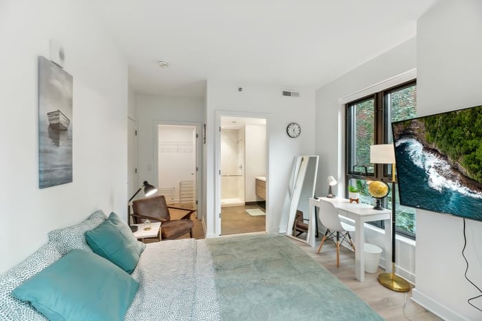 Master Room and Ensuite Bath at Adams Morgan, photo 2