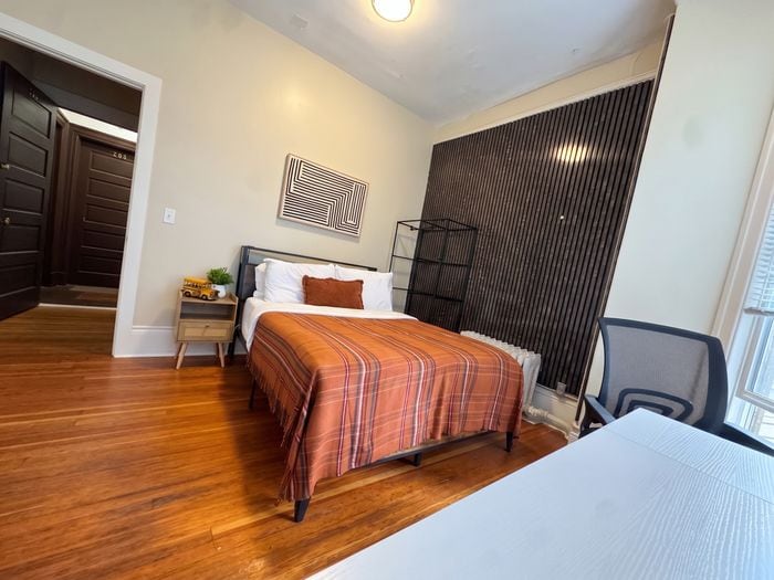 Deluxe Plus at Dover Apartment, photo 3