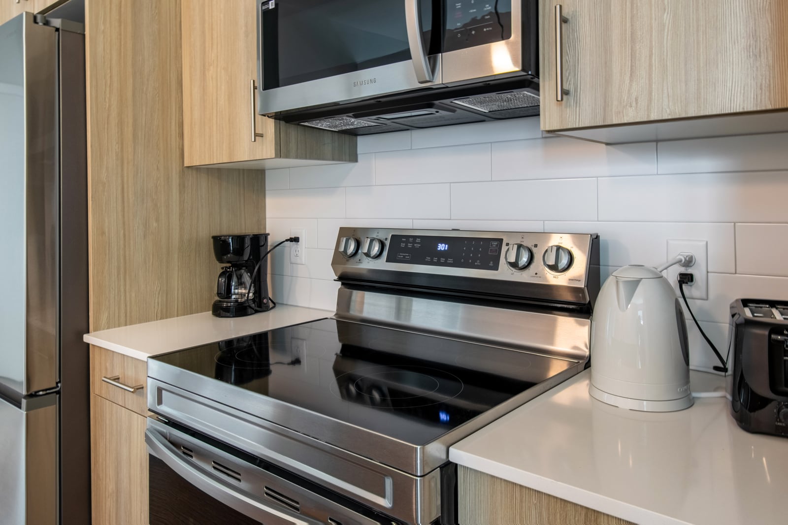 Flex Plus at Downtown Central - Edge Coliving, Edmonton, photo 3