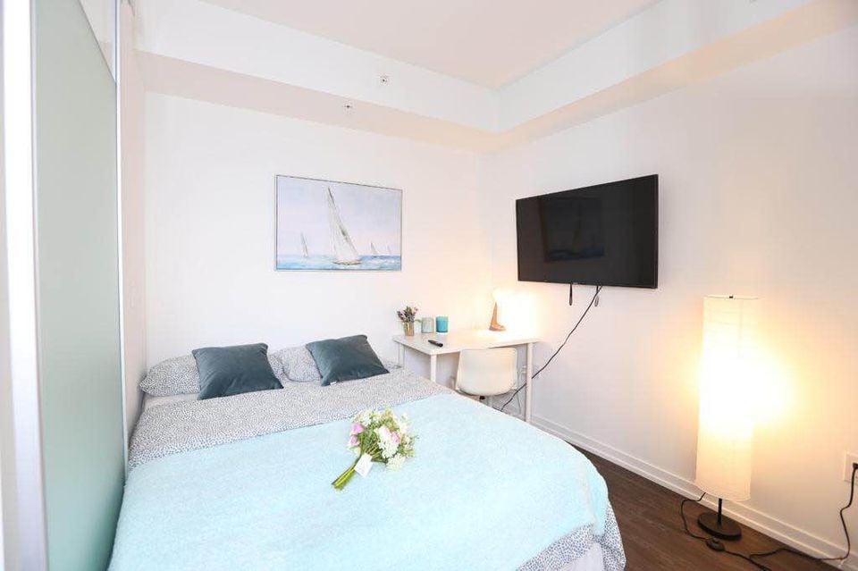 Private Basic at Waterfront Toronto, photo 2