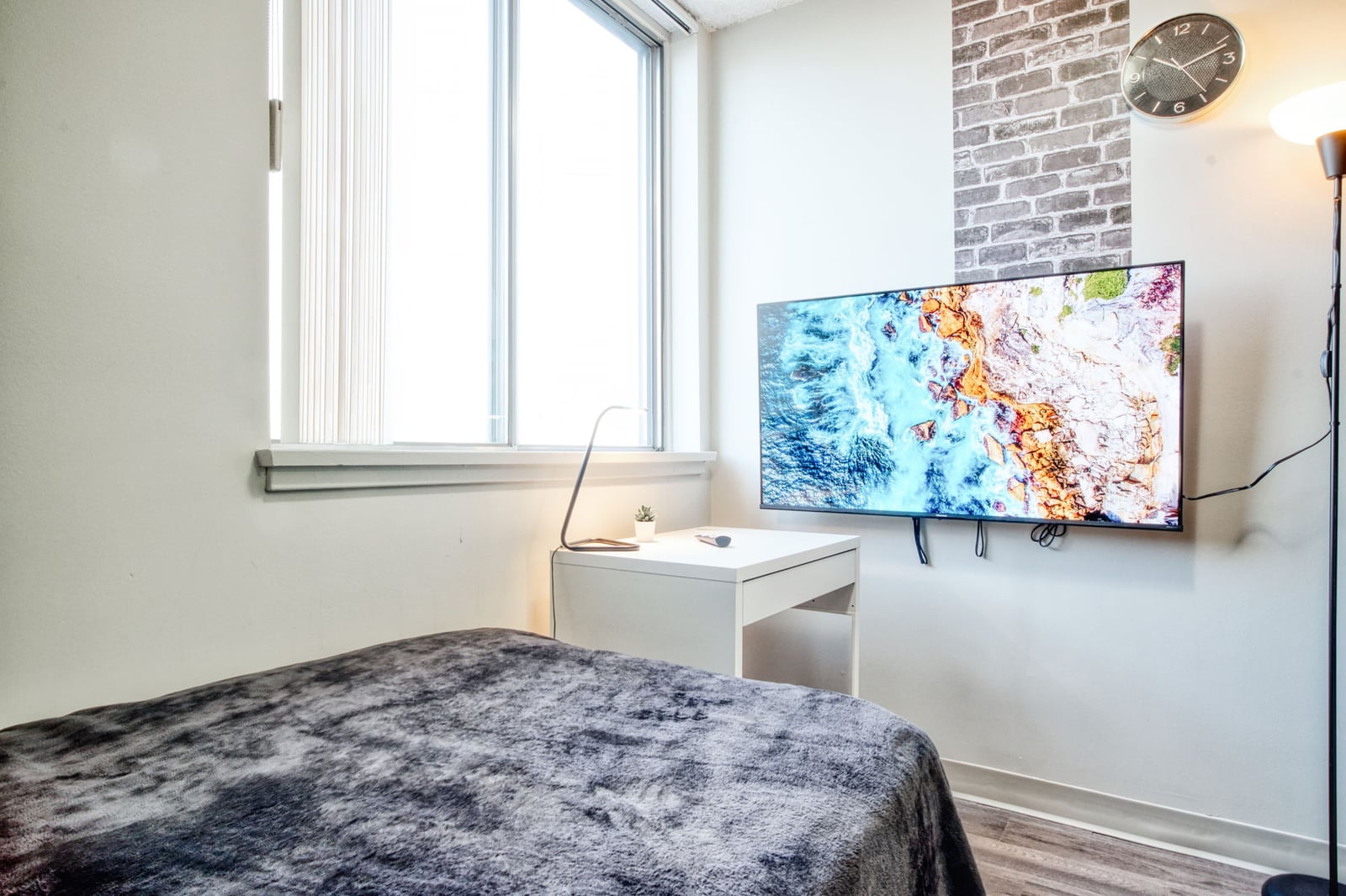 Flex Basic at Lees Ave, photo 2
