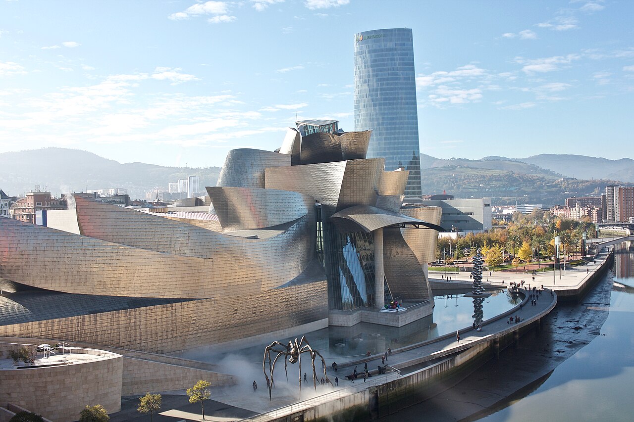 Guggenheim Museum Bilbao, Bilbao, Spain