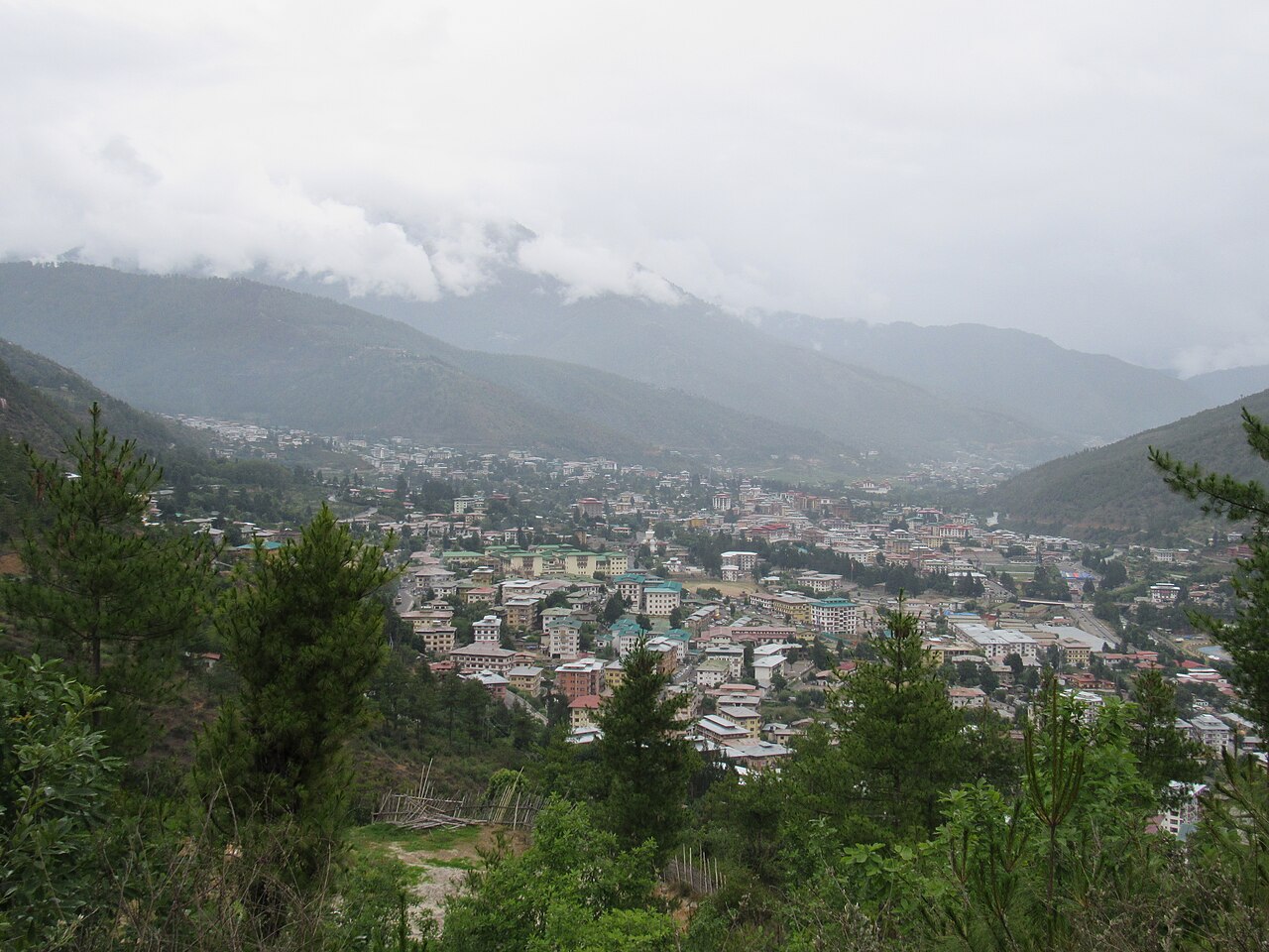Thimphu valley and hillside neighbourhoods